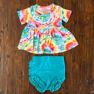 Posh Peanut Girl's Short Sleeve Basic Peplum Top & Bloomer Outfit Set - 12-18 mo
